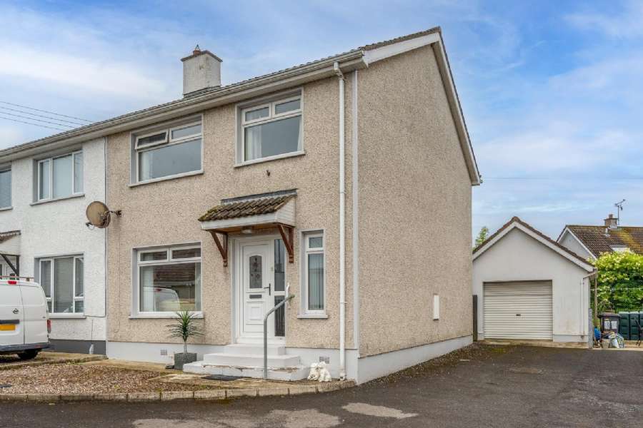 3 Castle Avenue, Castlederg, BT81 7BF