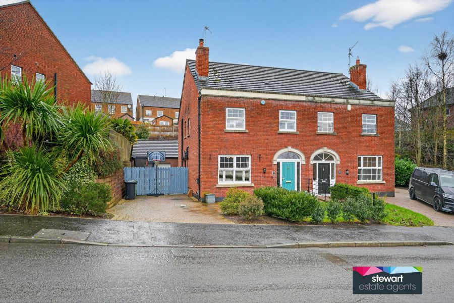 9 Glebe Gardens, Moira, BT67 0TU