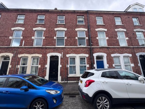 32 Lawrence Street, Belfast, BT7 1LF