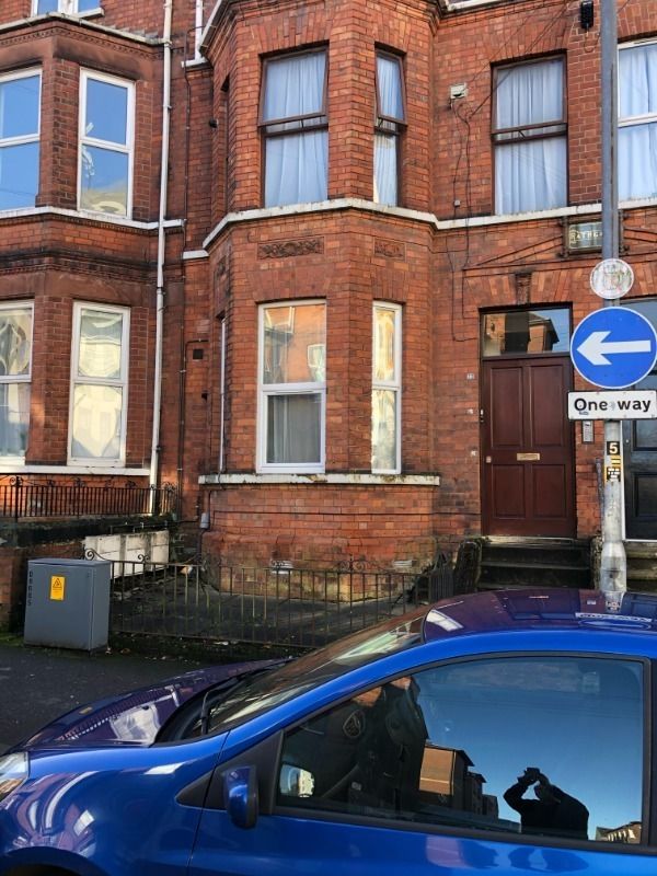 33 Camden Street, Apt 3, Belfast, BT9 6AT