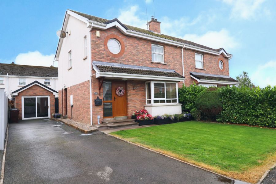 40 Ashdale, Chanterhill, Chanterhill, Enniskillen, BT74 4BH