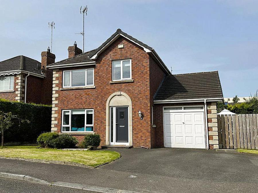 37 Ravenswood, Banbridge, BT32 3RD