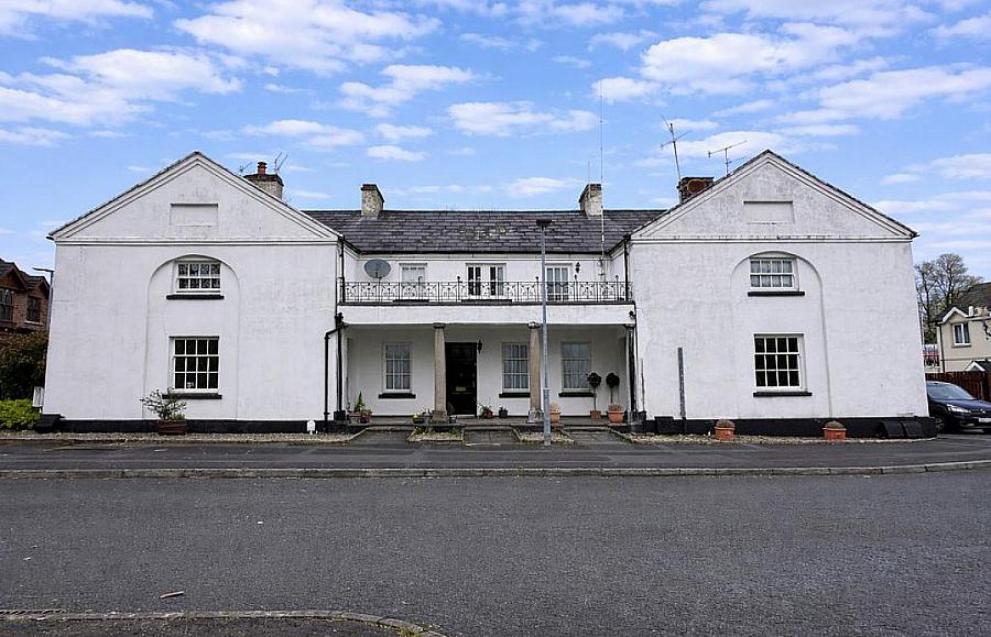 9 Lancastrian Court, Banbridge, BT32 4QL