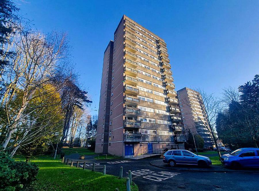 6D Ferndale House, Dunmurry, Belfast, BT17 9DB