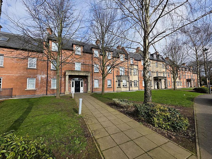 17 Milfort Mews, Dunmurry, Belfast, BT17 9JE
