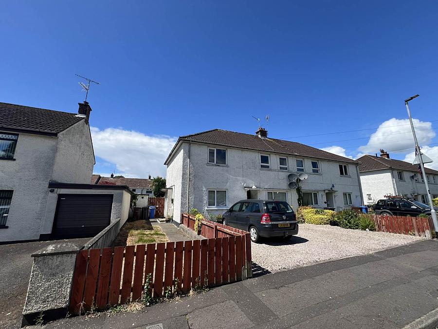 8 Woodland Grove, Antrim, BT41 4EE