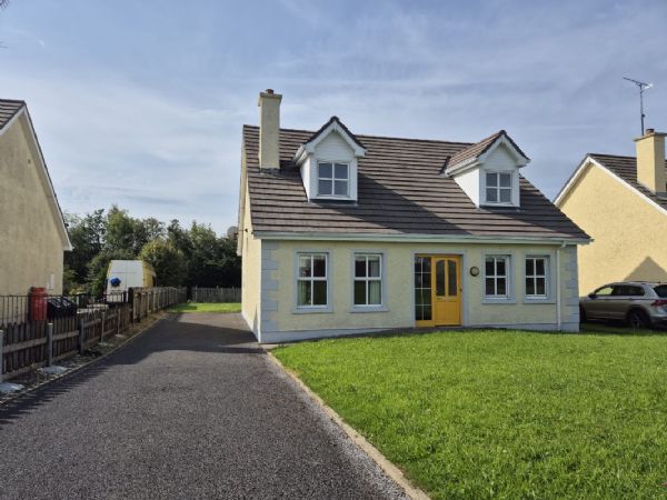 63 White Maples, Bundoran, F94H797