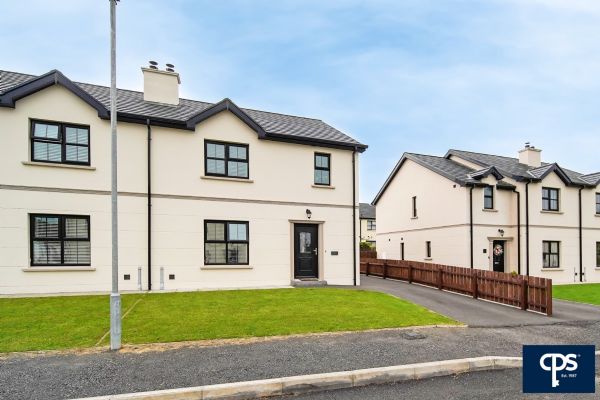 36 Lower Retreat, Omagh, BT79 0FN