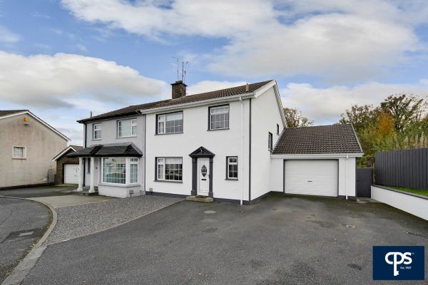 8 Grange Park, Newtownstewart, Omagh, BT78 4AU
