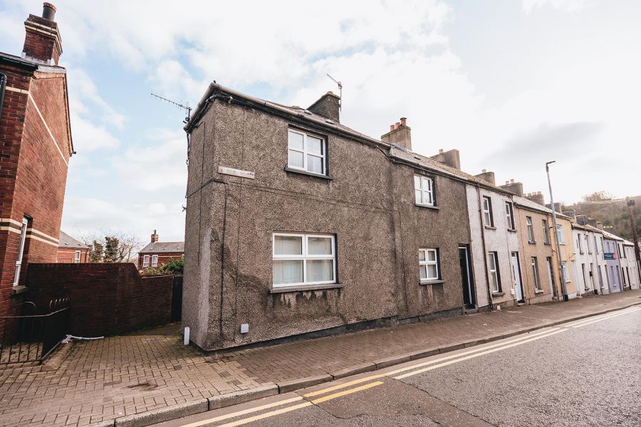 12 Glynn Road, Larne, BT40 3BB