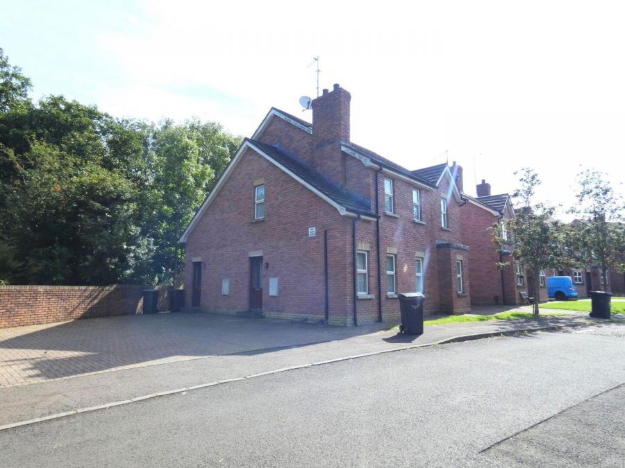 18 Andena Grange, Ballymena, BT43 5EU
