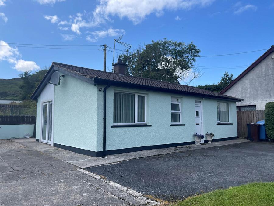 112 Drumnaquoile Road, Ballynahinch, BT24 8QS
