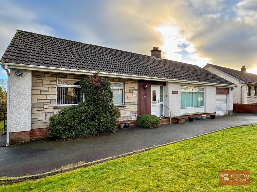 31 Riverdale Park, Ballyclare, BT39 9DG