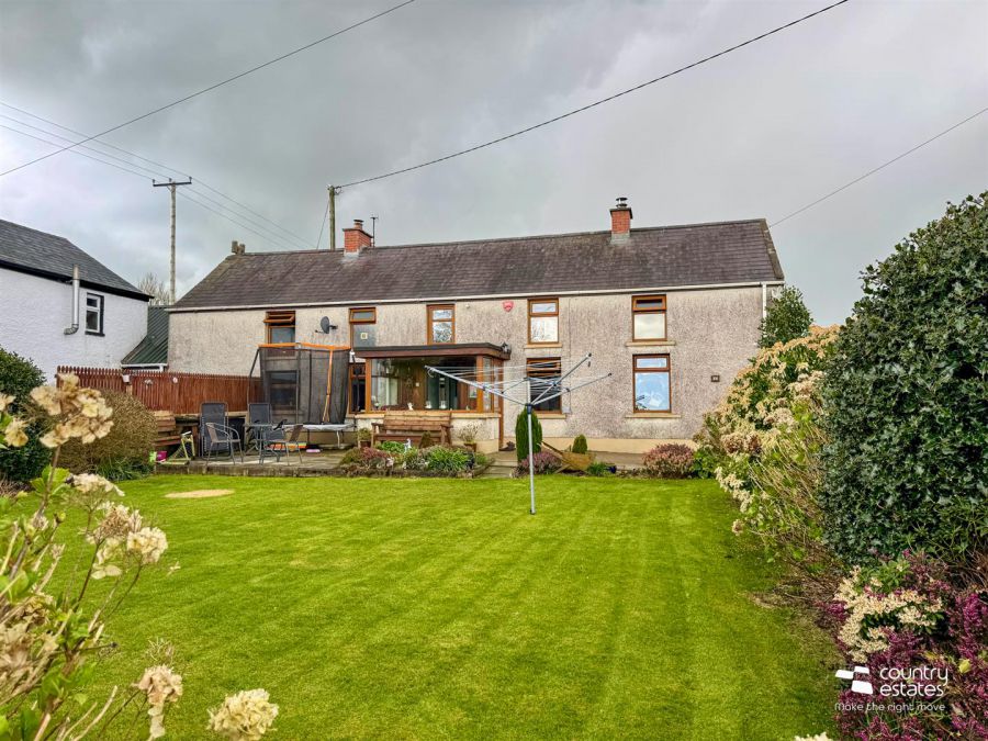 64 Ballygowan Road, Ballyclare, BT39 9UR