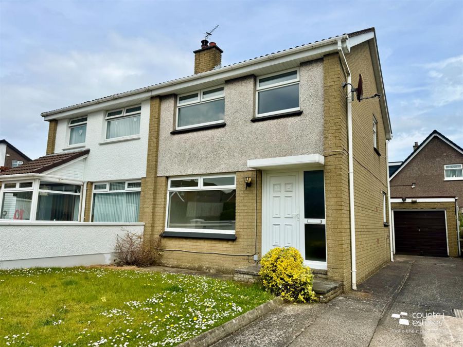 36 Clare Heights, Ballyclare, BT39 9HA