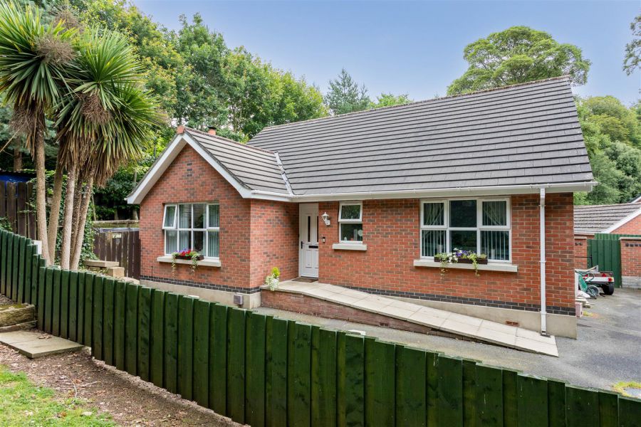 40 Greenvale Grove, Antrim, BT41 1SW