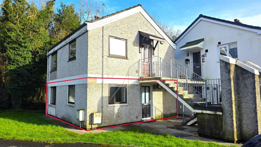 2 Hawthornden, Antrim, BT41 2BD