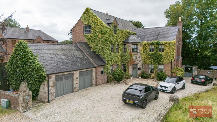 'The Manor House' 1 Carnbank, Templepatrick, BT39 0FB