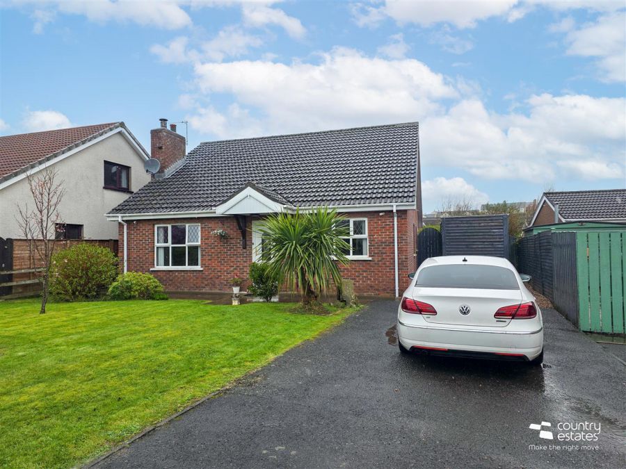 28 Crossgreen, Carrickfergus, BT38 8DN