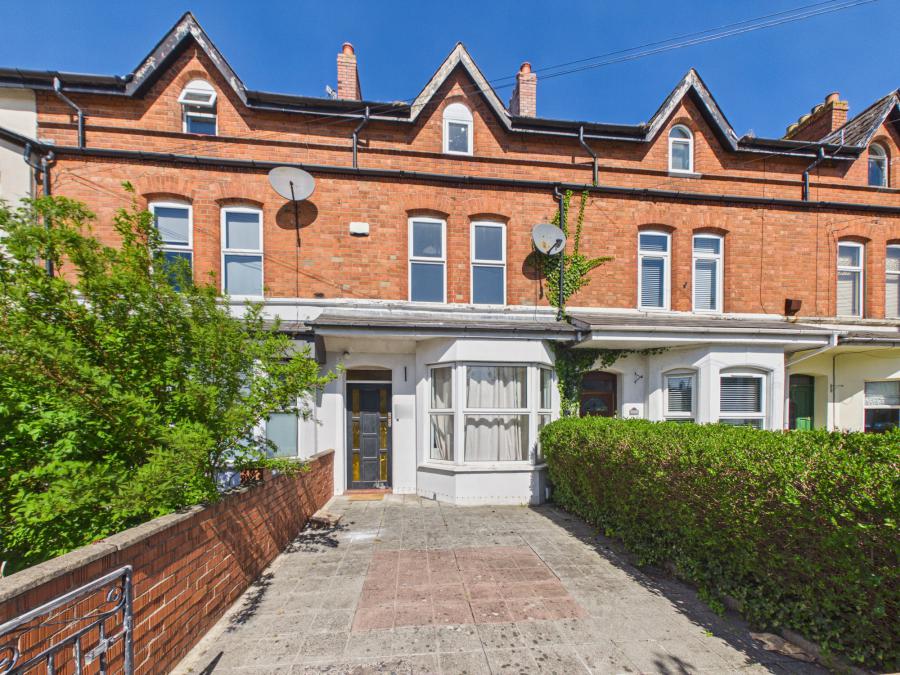 302 Beersbridge Road, Belfast, BT5 5DY