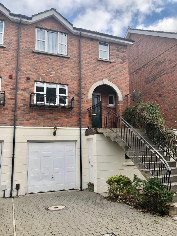 4 Ardenlee Park, Belfast, BT6 8QR