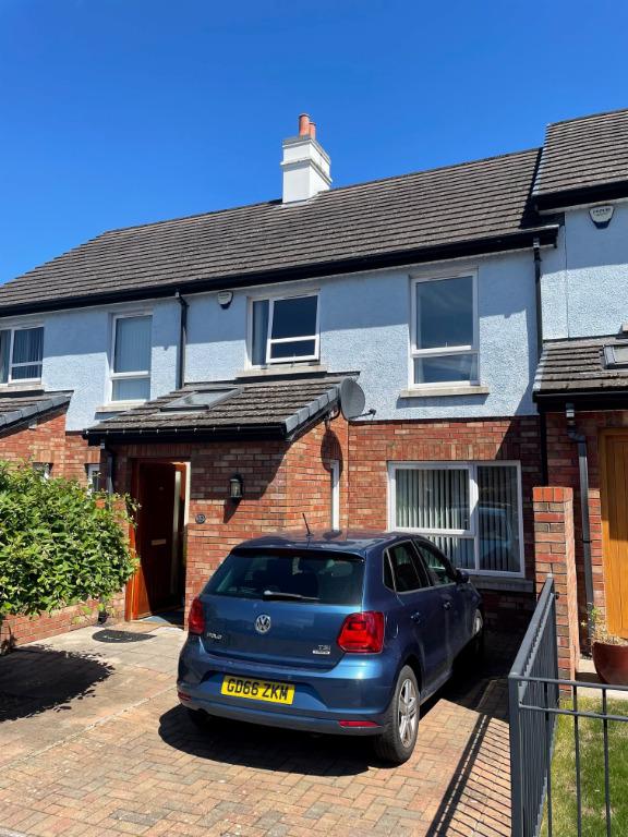 10 Glensharragh Park, Belfast, BT6 9PB