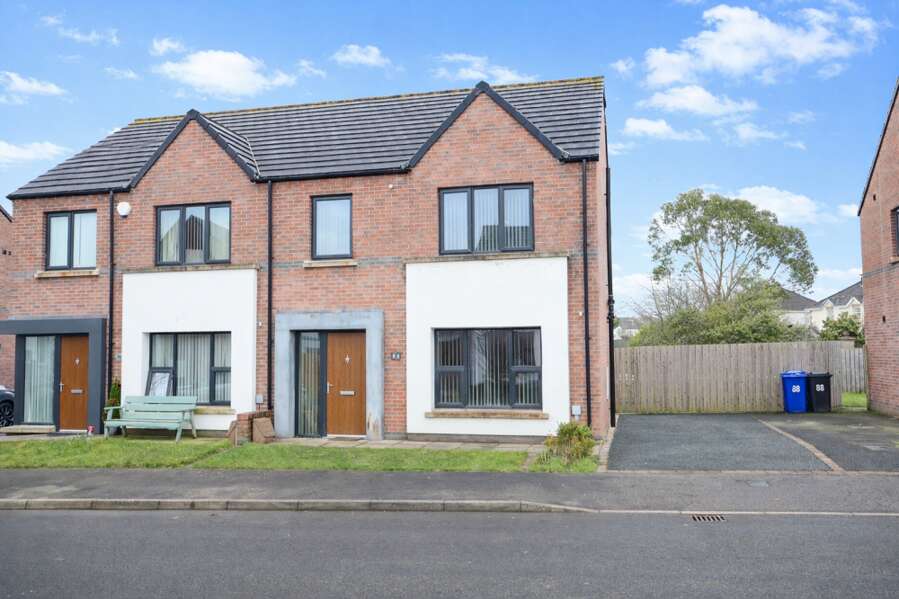 86 Broighter Gardens, Limavady, BT49 0FA