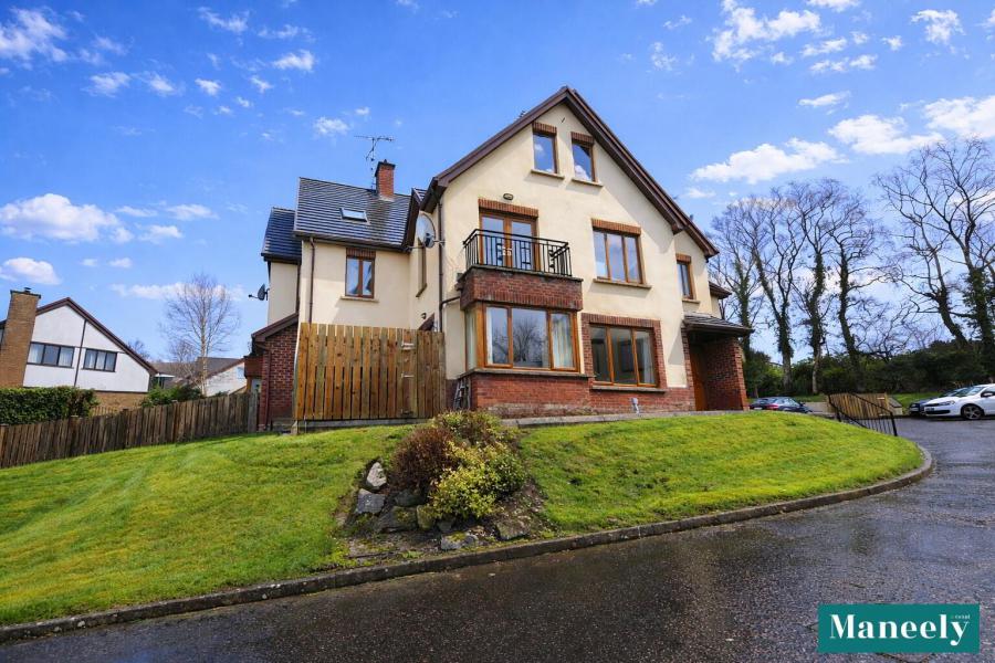 9 Parkwood Court, Dungannon, BT71 6AZ