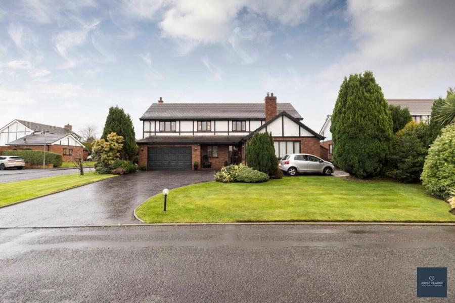 11 Tudor Lodge, Waringstown, BT66 7SX