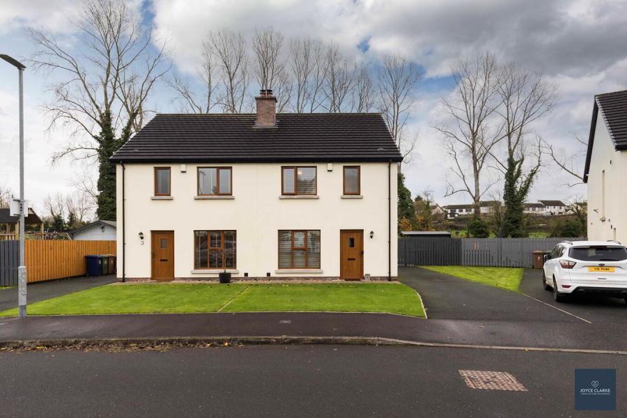 5 Nicholson Green, Donaghcloney, BT66 7UY