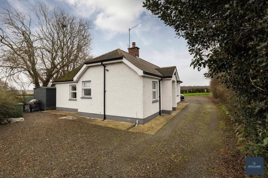 3 Greenisland Road, Portadown, BT62 1UZ