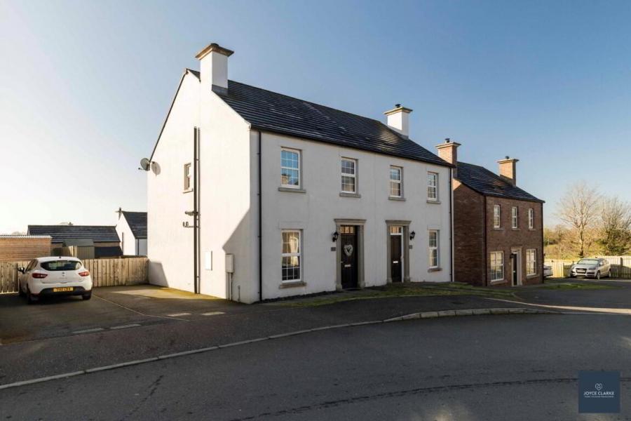 13 Dicksons Wood, Craigavon, BT65 5FA