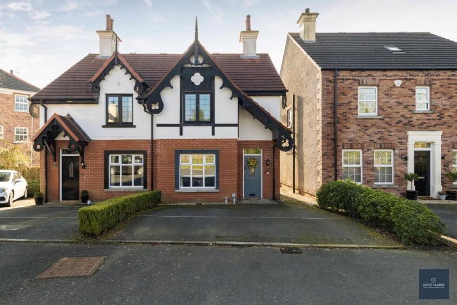 105 Summerhill, Banbridge, BT32 3GG