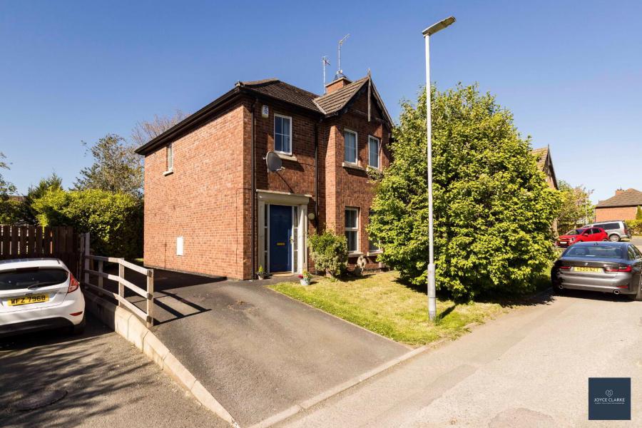 48 Bluestone Hall, Craigavon, BT64 2AJ