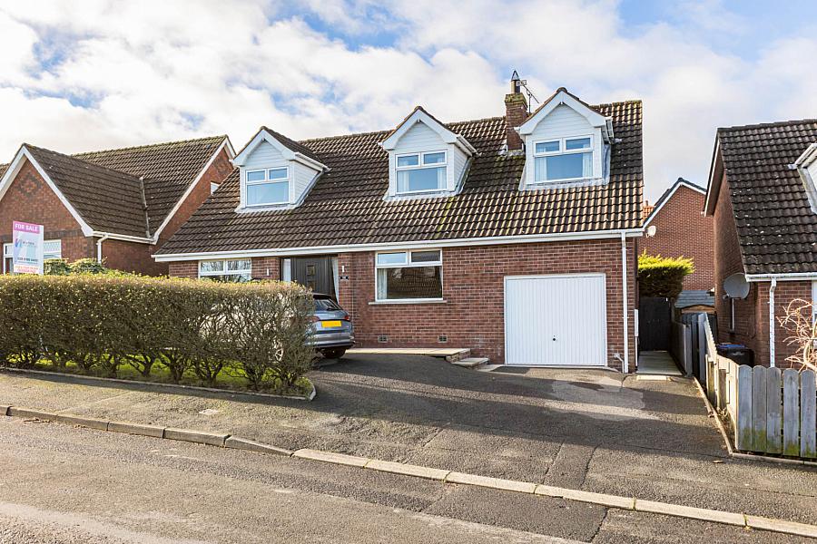 14 Kinwood Road, Bangor, BT19 6WD