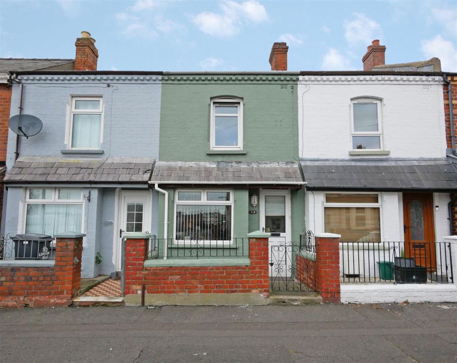 53 London Road, Off Ravenhill / Woodstock Road, Belfast, BT6 8EZ