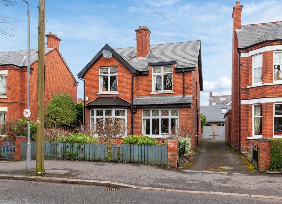 22 Ravenhill Park, Ravenhill, Belfast, BT6 0DE