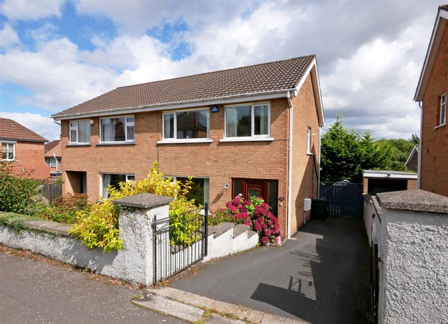 18 Burnside Avenue, Saintfield Road, Belfast, BT8 6HW