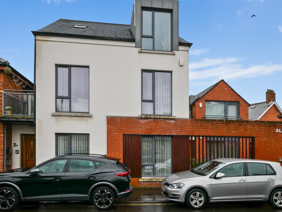 Apt 1, 2H Ardenlee Street, Ravenhill / Cregagh, Belfast, BT6 8QJ