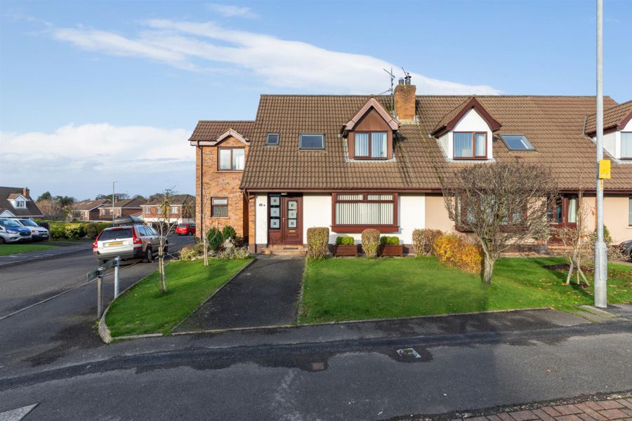 26 Baronscourt Road, Saintfield Road, Carryduff, BT8 8BQ