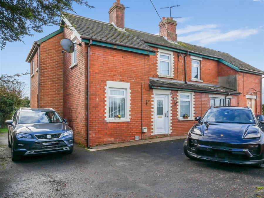 57 Glencregagh Road, Forestside, Belfast, BT8 6FZ