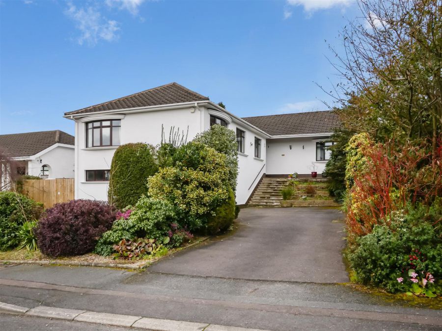 9 Gracemount Park, Cairnshill Road, Four Winds, Belfast, BT8 6GS