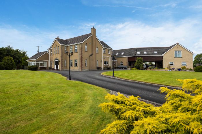 128 Old Ballynahinch Road, Legacurry, Lisburn, BT27 6TH