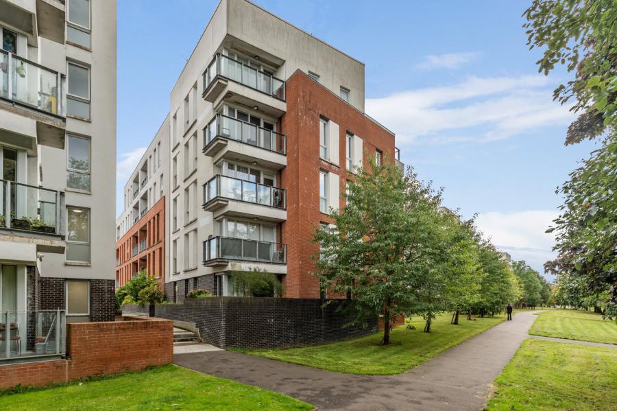 Apartment 3 The Oar Building, 31 Annadale Crescent, Belfast, County Antrim, BT7 3NB
