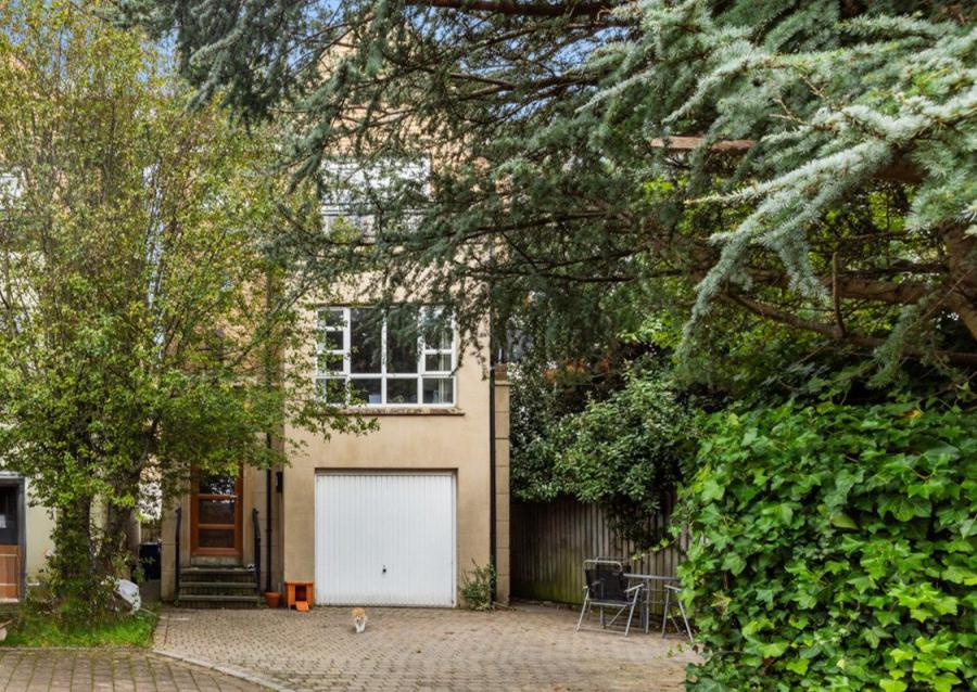 2 Oakleigh Park, Belfast, County Antrim, BT6 8RF