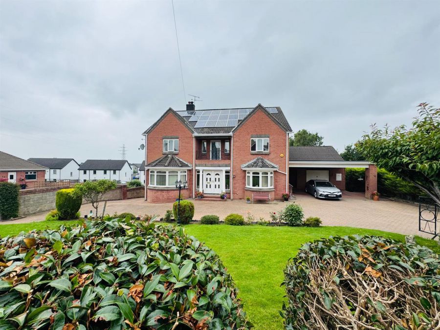 76 Woodend Road, Strabane, BT82 0AU