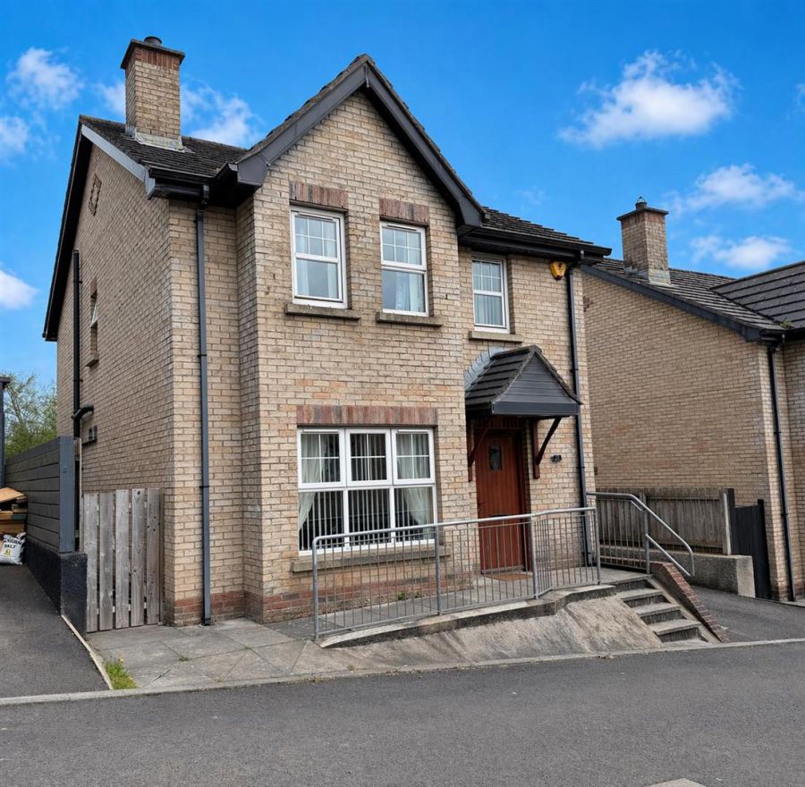 25 Lenamore Park, Derry / Londonderry, BT48 8GL