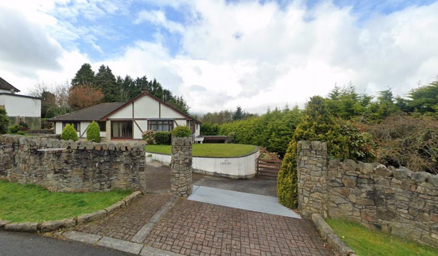 Chequers, 20 Well Road, Warrenpoint, Newry, BT34 3RS