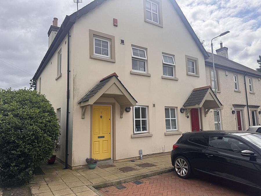 7 Drumbeg Cottages, Dunmurry, Belfast, BT17 9LY