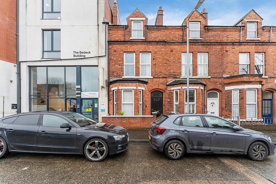 4 Adelaide Avenue, Lisburn Road, Belfast, BT9 7FY